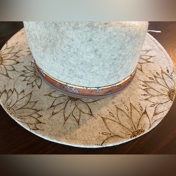 Custom Burned Lack of Color Mandala Sunflower Fedora - Picture 8 of 12
